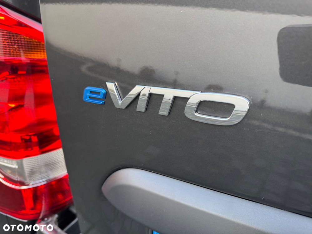 Mercedes-Benz eVITO - 18