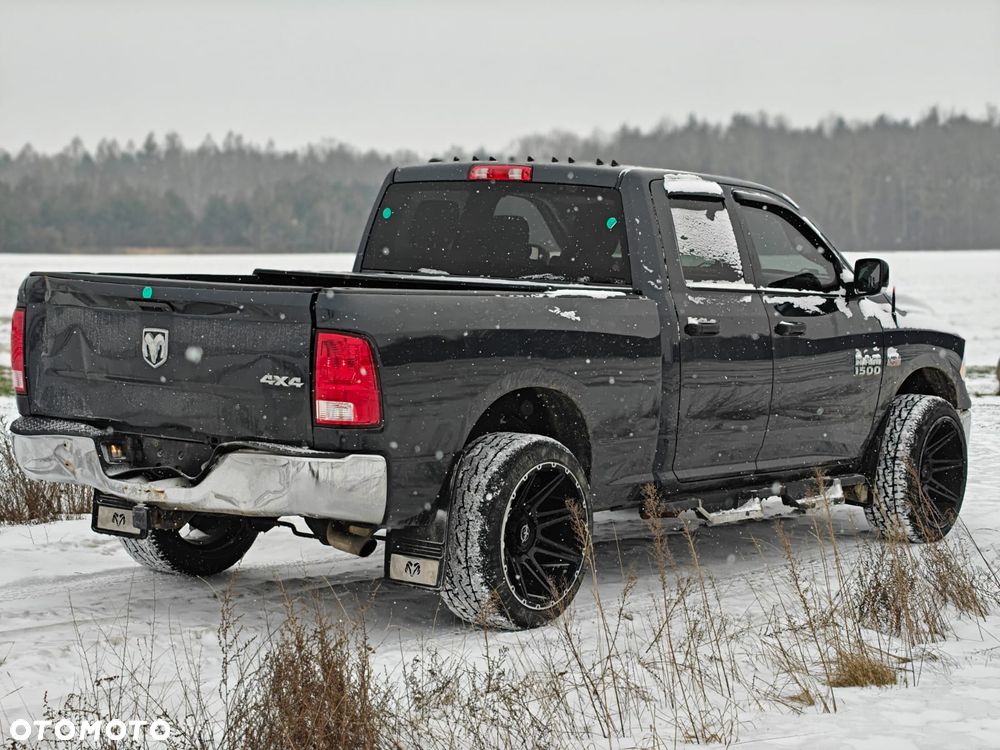 RAM 1500 - 12