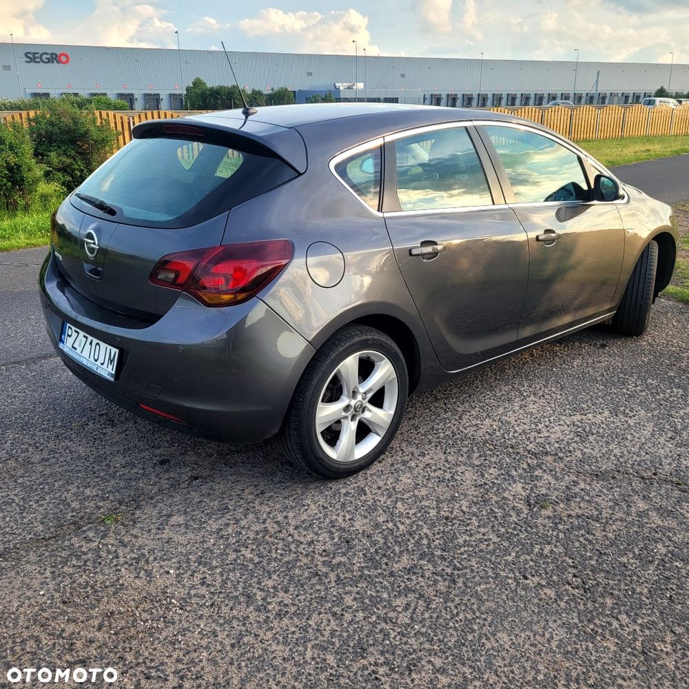 Opel Astra - 3