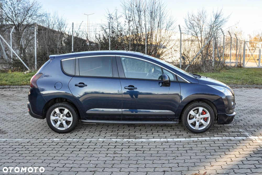 Peugeot 3008 1.6 Premium - 5