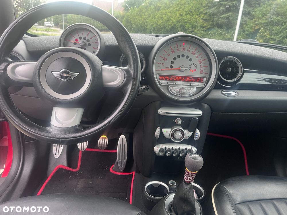 MINI Cooper Standard - 10