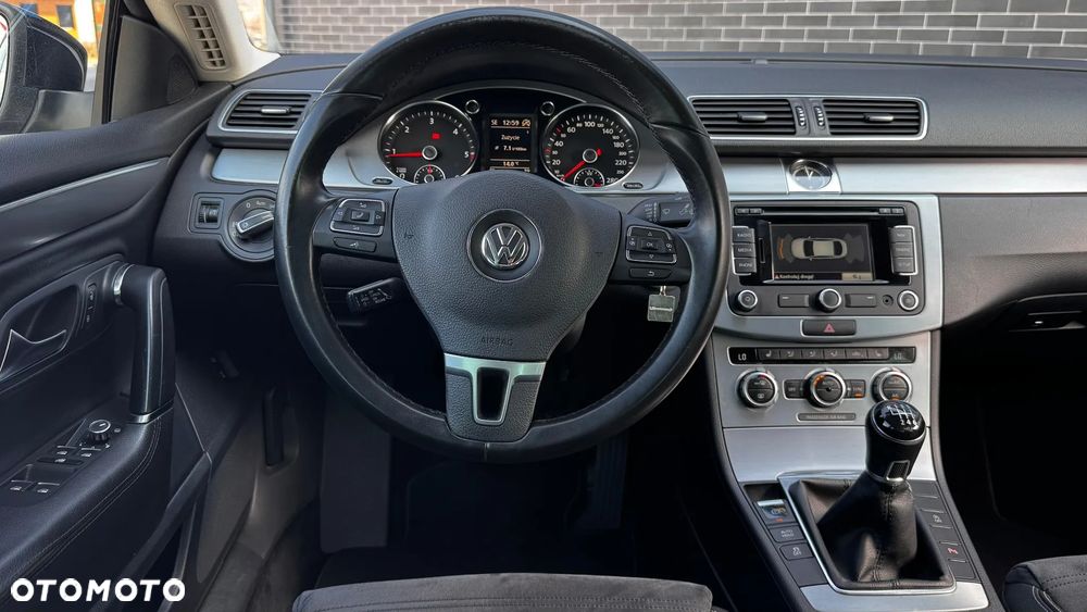 Volkswagen CC 2.0 TDI BlueMotion Technology - 11