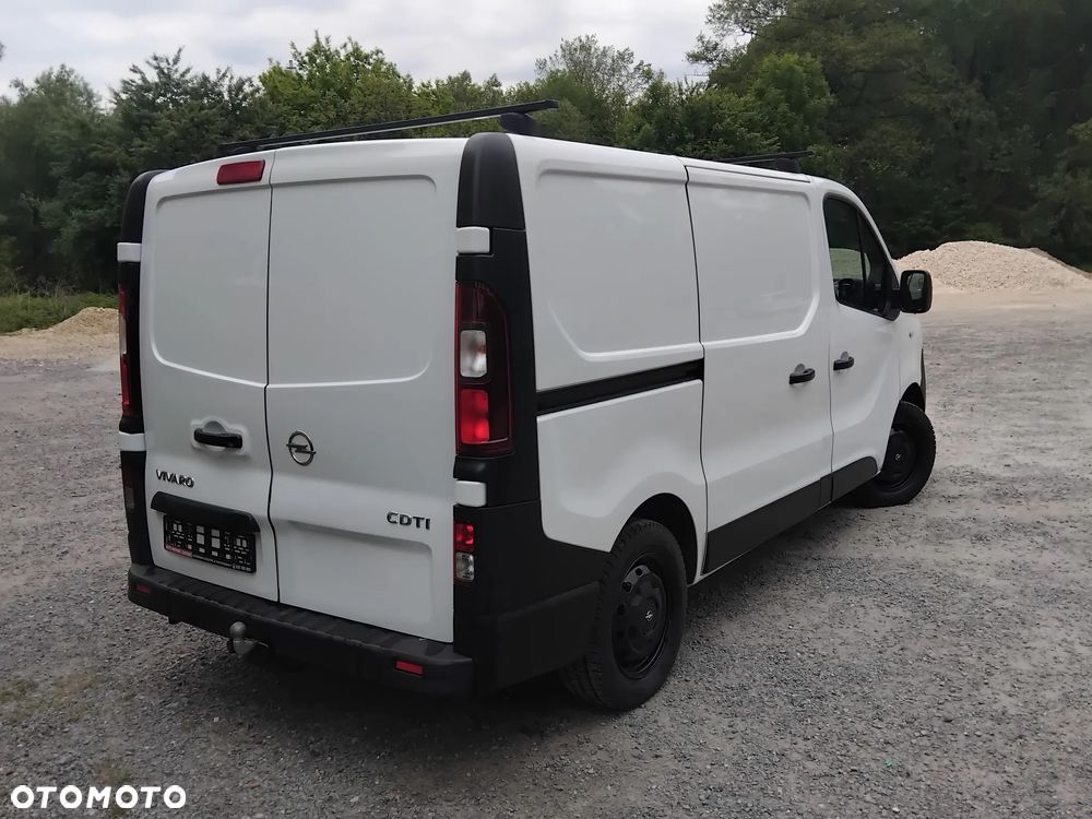 Opel Vivaro - 16