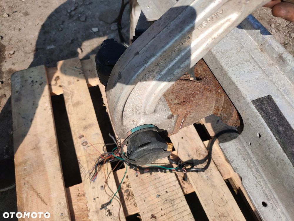 hak holowniczy audi a4 b6 wypinany oryginał al-ko - 3