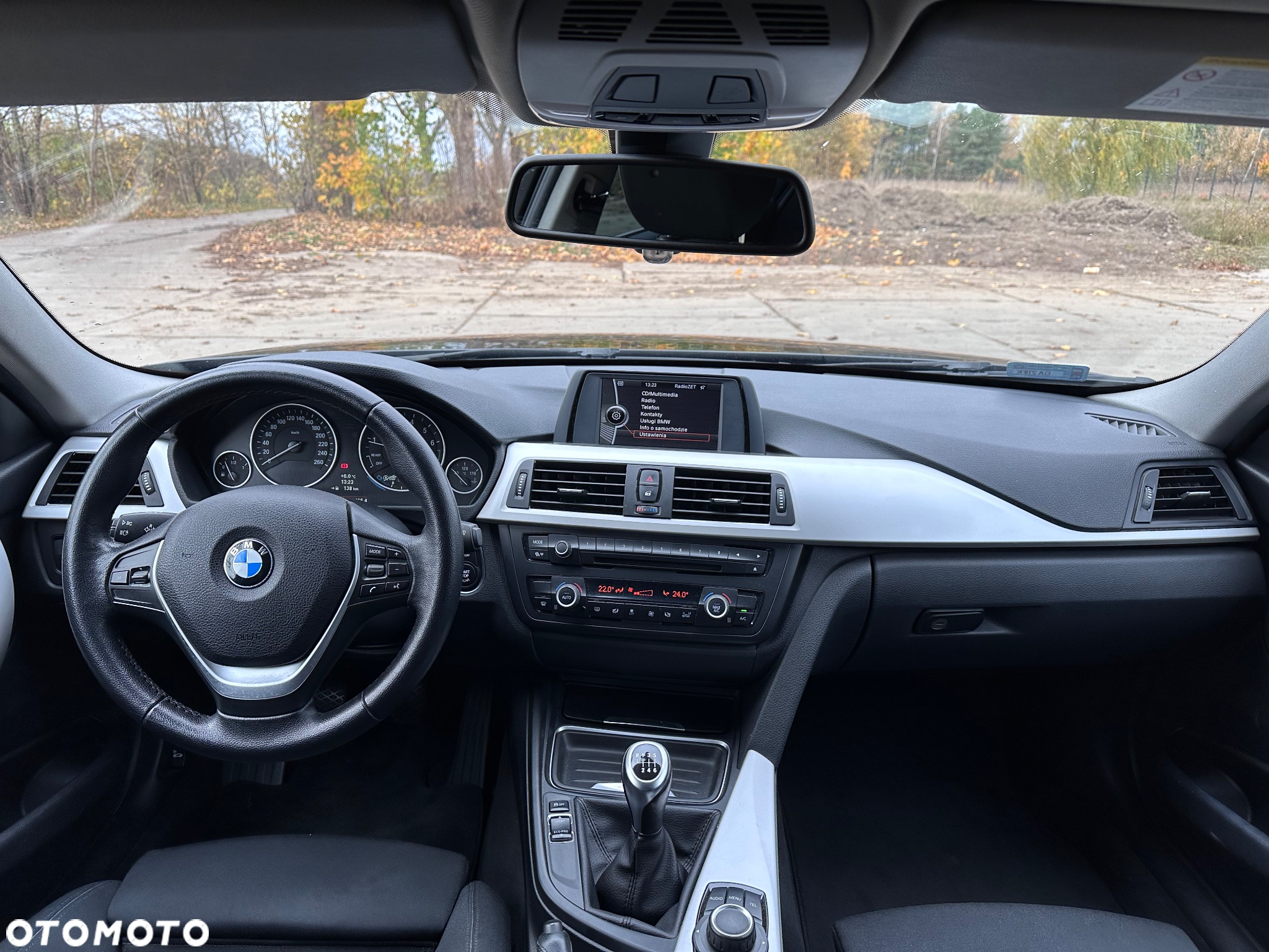 BMW Seria 3 328i - 10