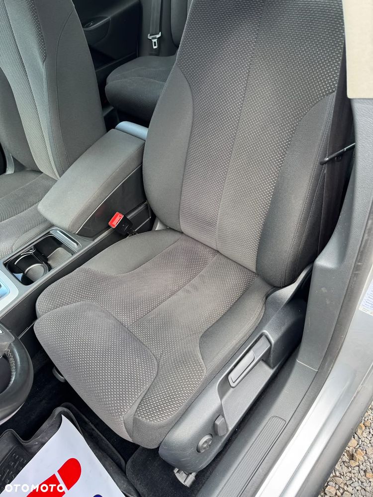 Volkswagen Passat Variant - 20