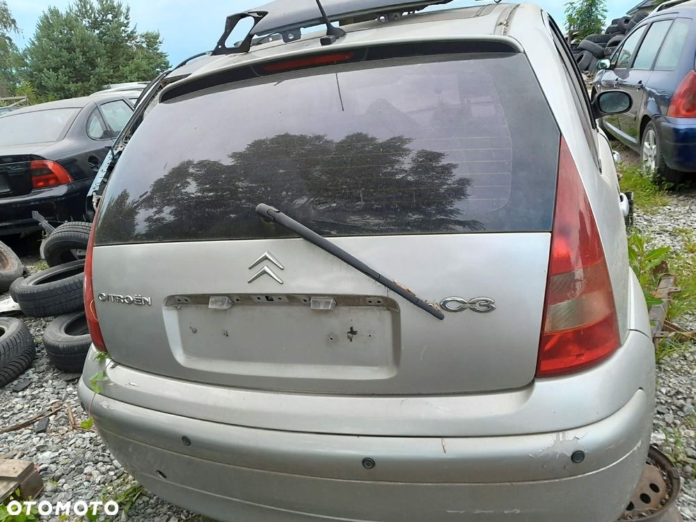 CZĘŚCI Citroen C3 5 - Drzwi KLAPA TYŁ SREBRNA - 1