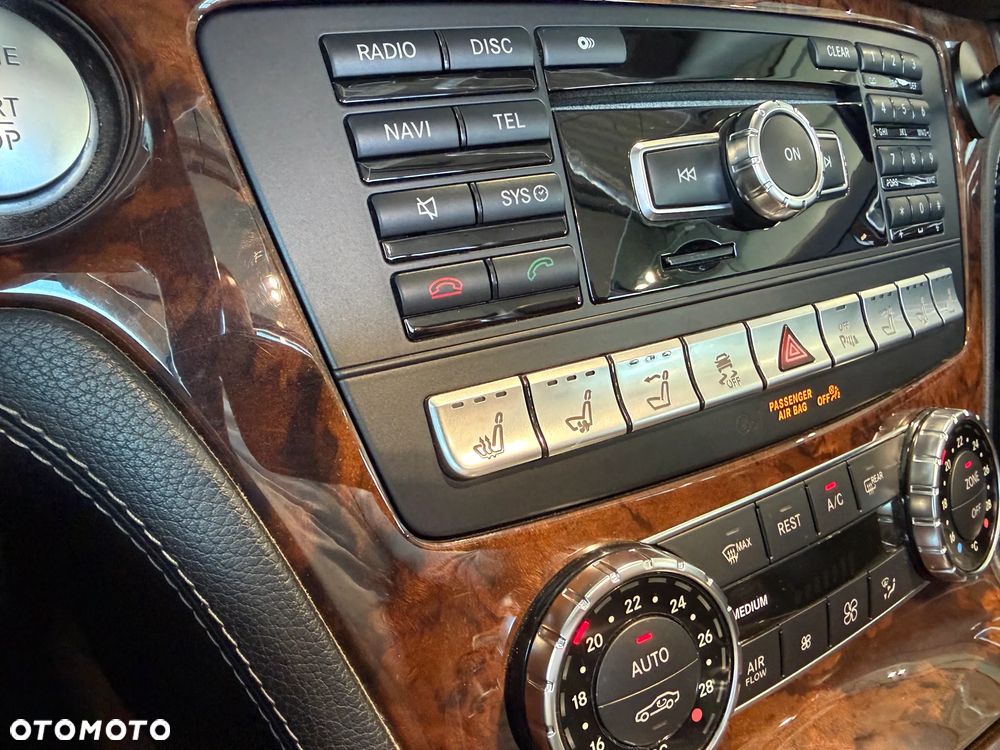 Mercedes-Benz SL 500 7G-TRONIC - 19