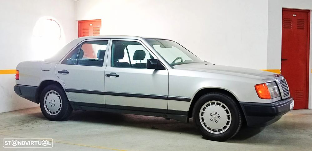 Mercedes-Benz W124 (1984-1997) 200 - 22