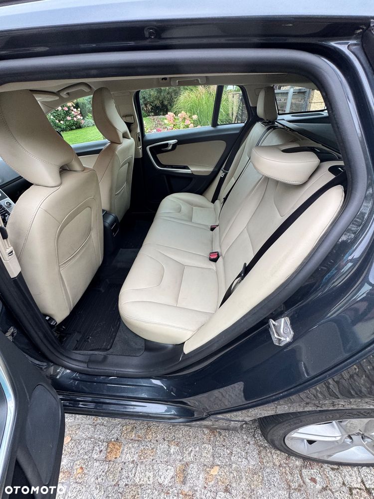 Volvo V60 - 28