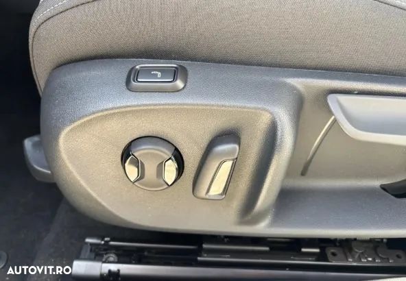 Skoda Superb 2.0 TDI DSG 4X4 Selection - 11