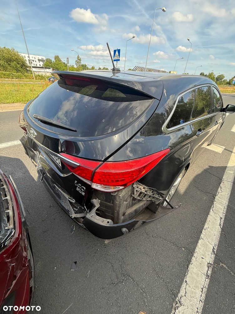 Hyundai i40 1.7 CRDi Comfort + - 4