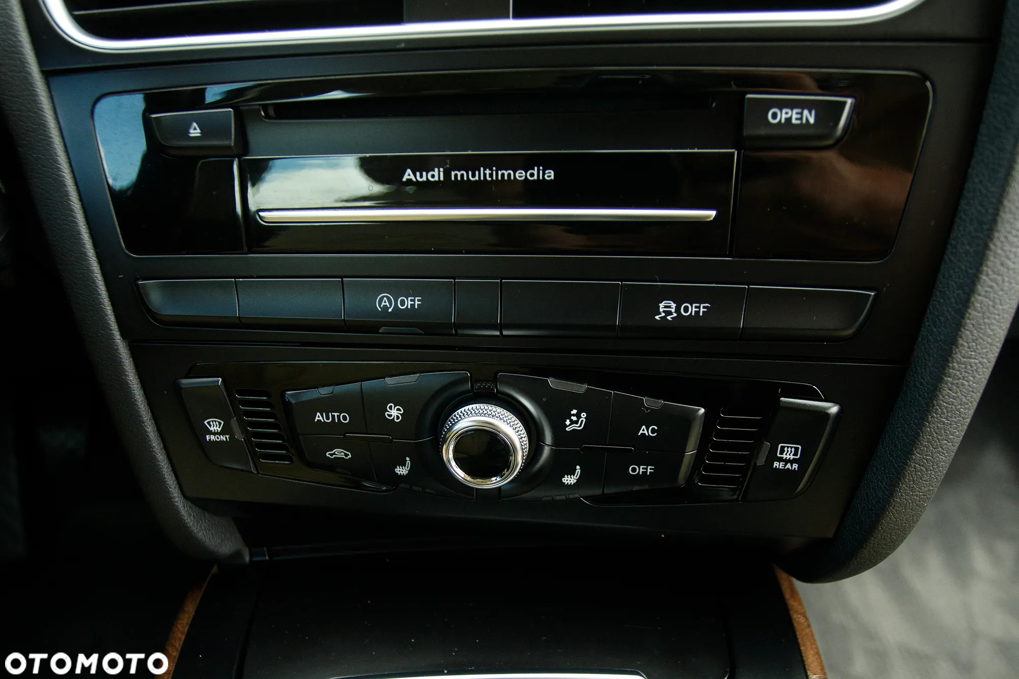 Audi A4 ver-3-0-tdi-dpf-quattro-attraction - 29