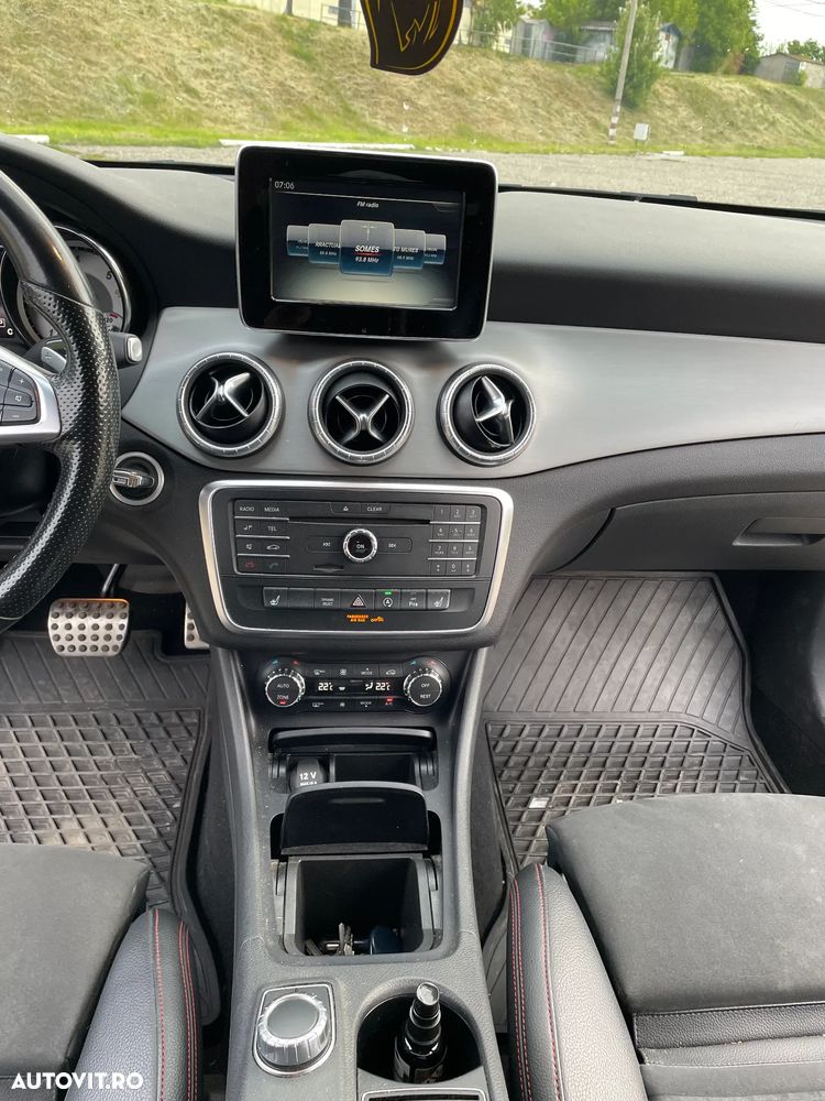 Mercedes-Benz CLA 220 d 7G-DCT Orange Art Edition - 8