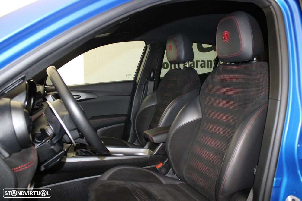 Alfa Romeo Tonale 1.3 Plug-In Hybrid Veloce e-AWD - 24