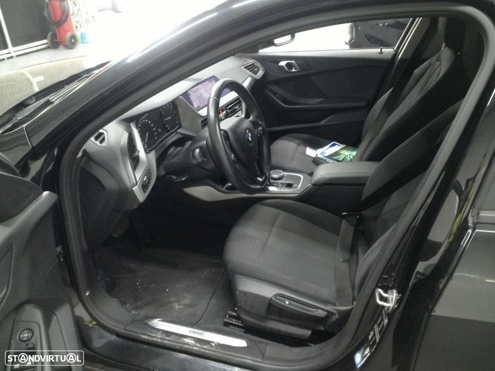 BMW 118 i Corporate Edition Auto - 4