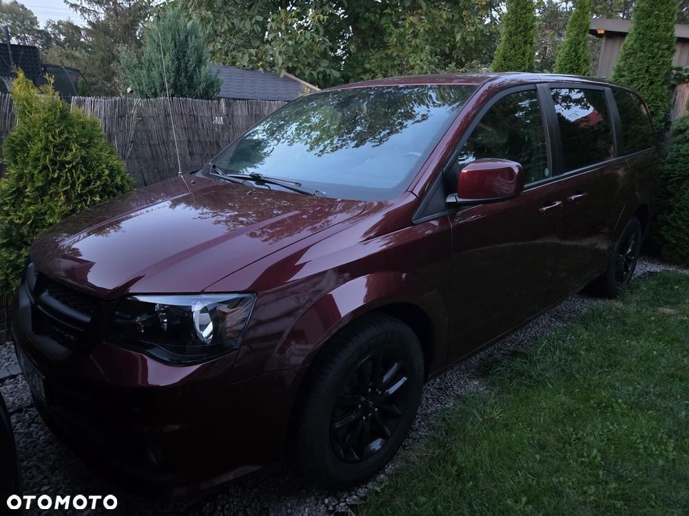 Dodge Grand Caravan 3.6 R/T - 39