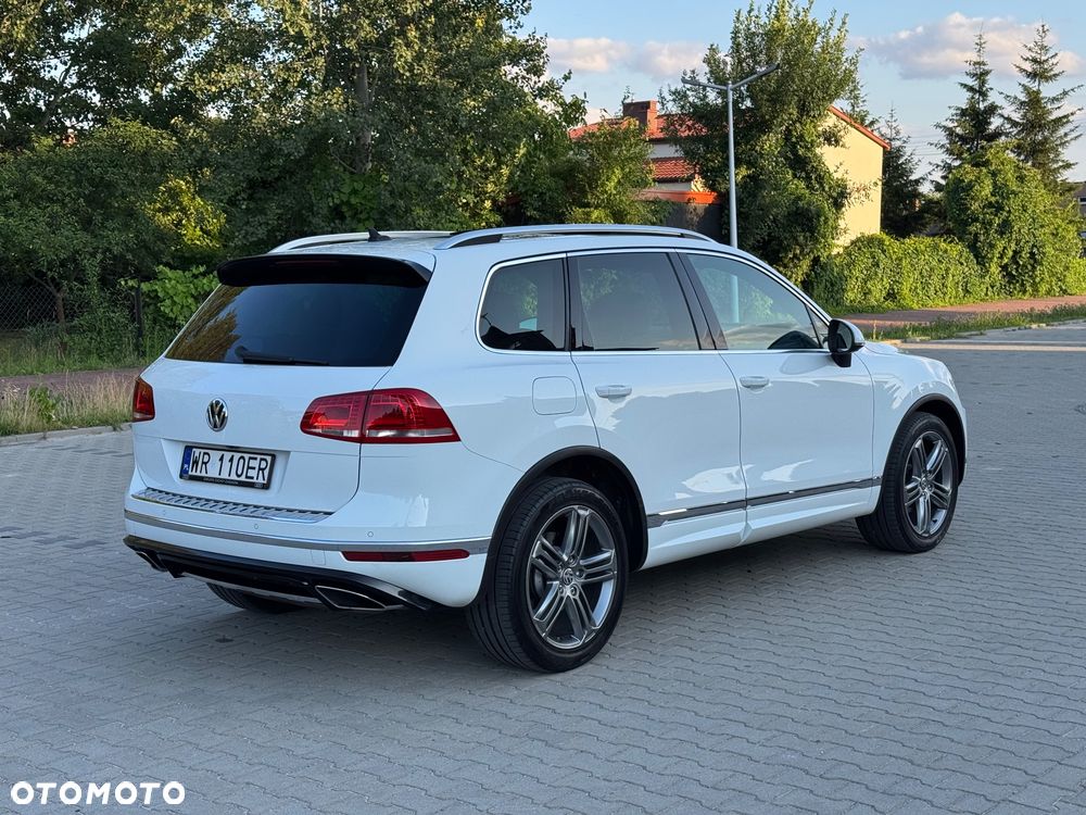 Volkswagen Touareg 3.0 V6 TDI BMT Perfectline R-Style - 10
