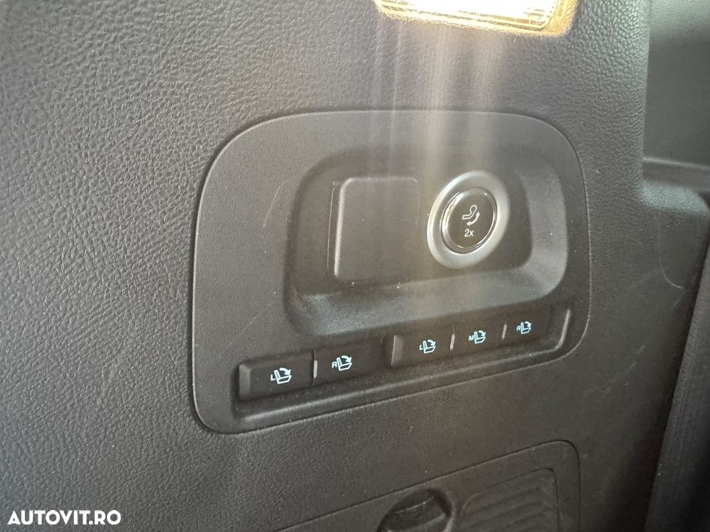 Ford S-Max 2.0 EcoBlue Allrad Aut. ST-Line - 25