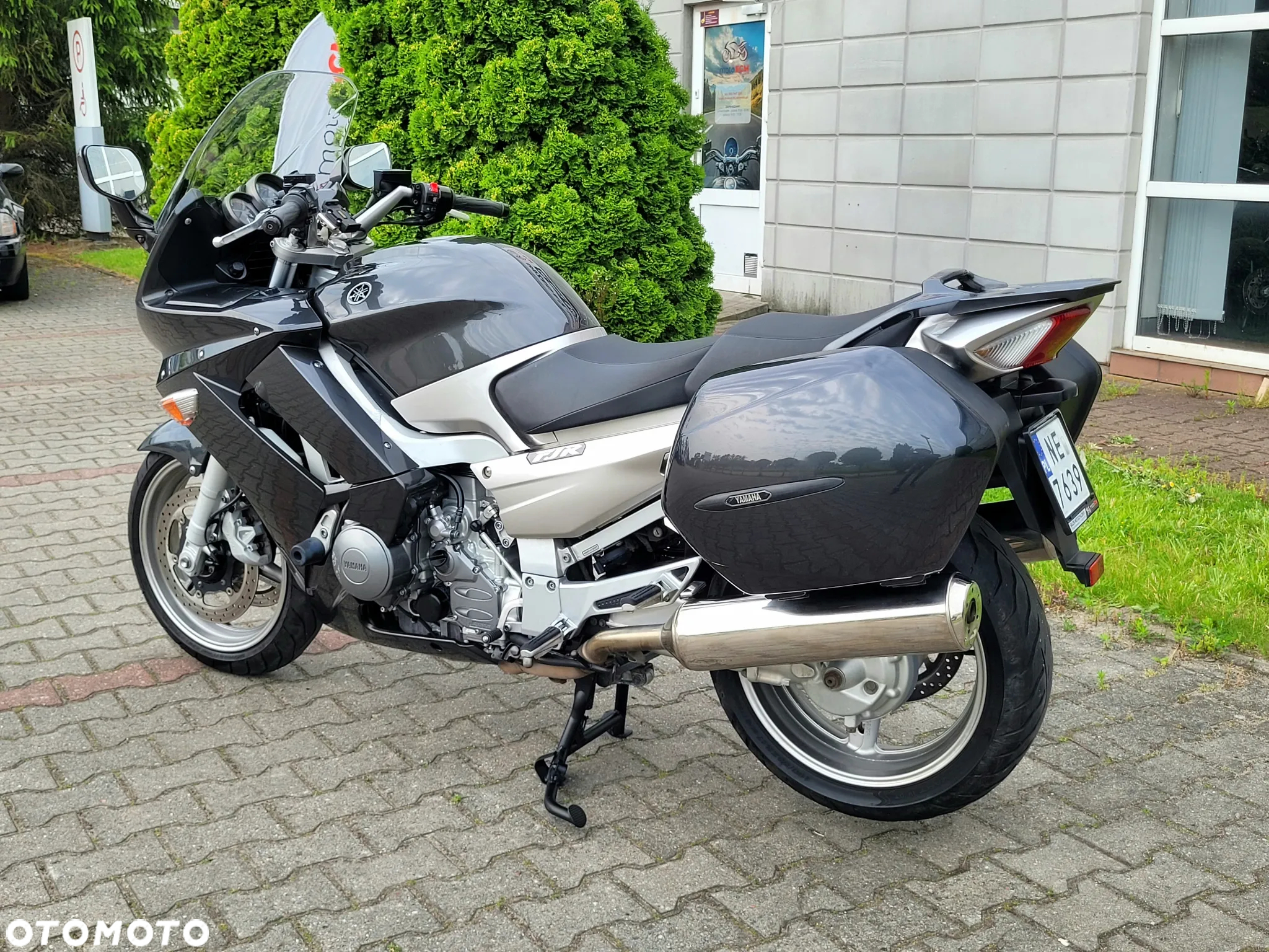 Yamaha FJR - 14