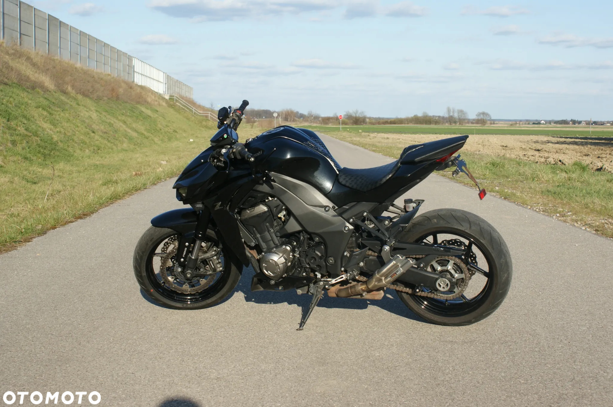 Kawasaki Z - 11