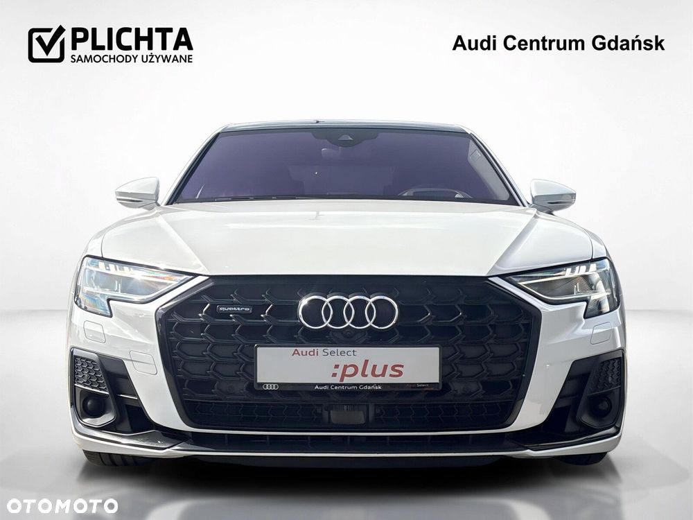 Audi A8 - 8