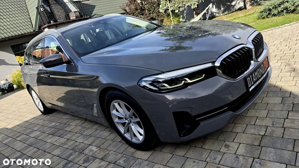 BMW 5 Series 2021 photo 5