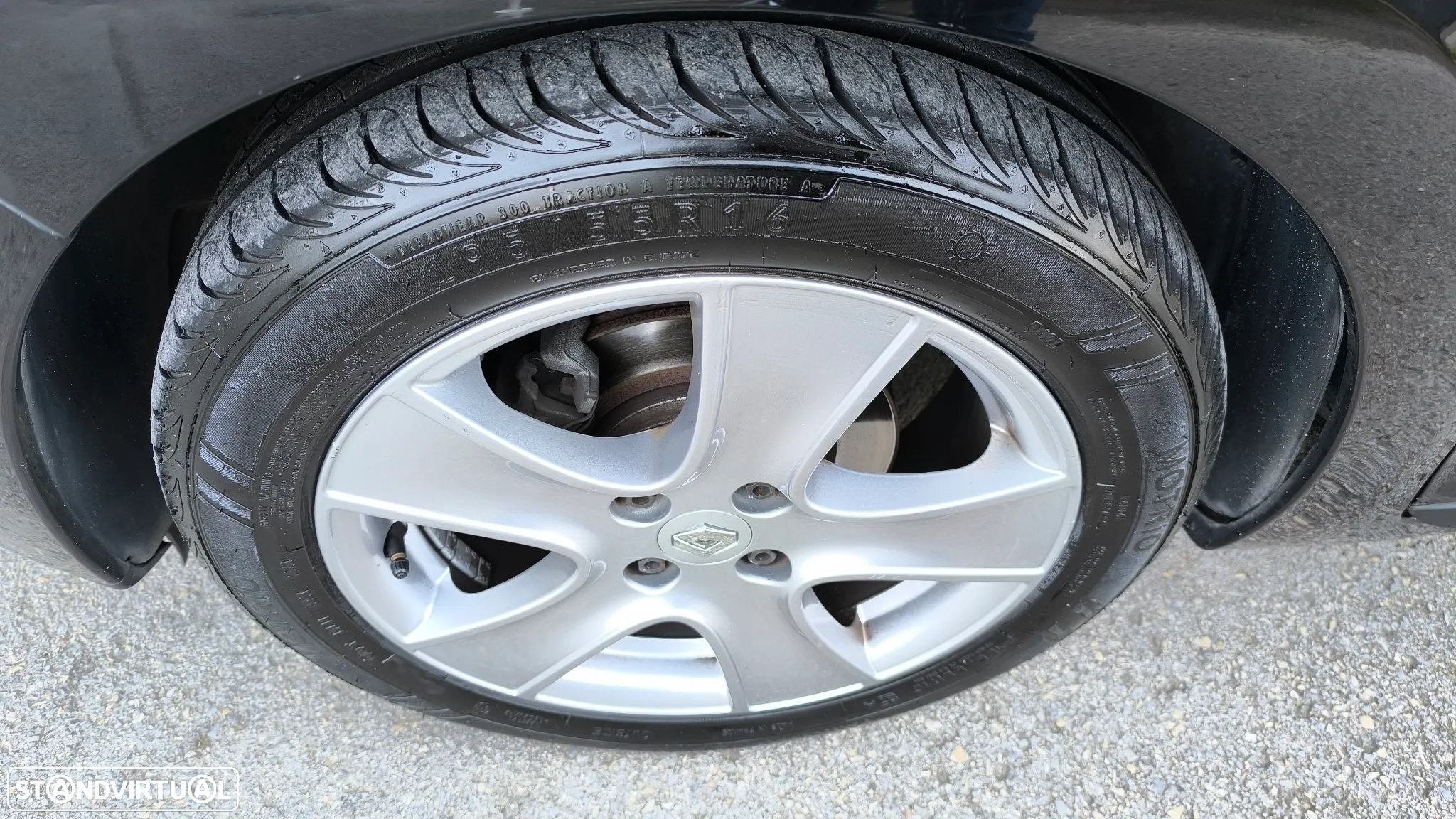 Renault Clio 0.9 TCE Dynamique S - 22