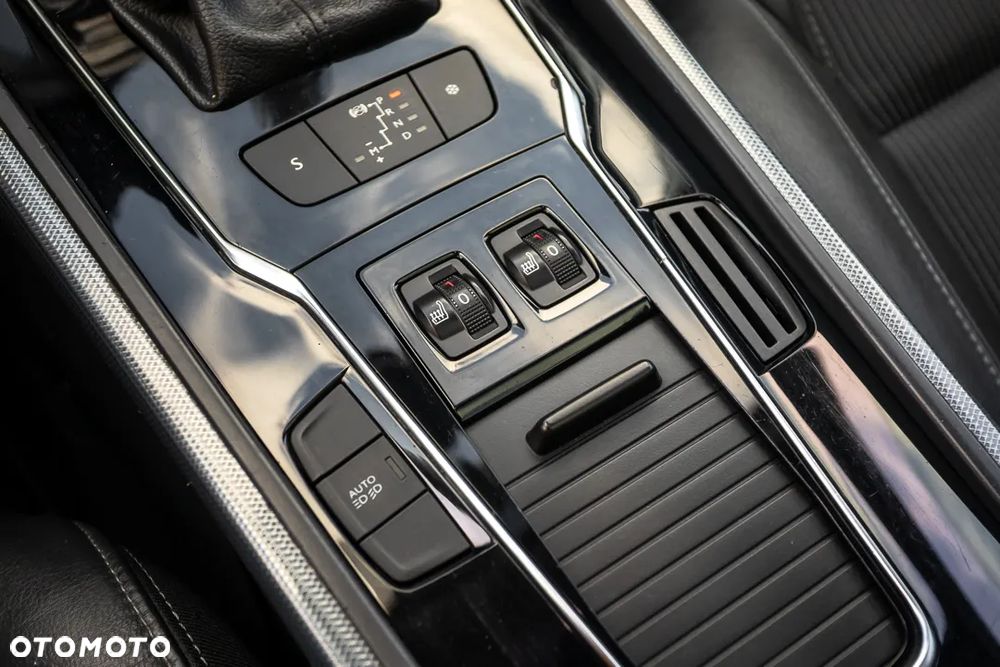 Peugeot 508 BlueHDi 180 EAT6 Stop&Start GT - 29