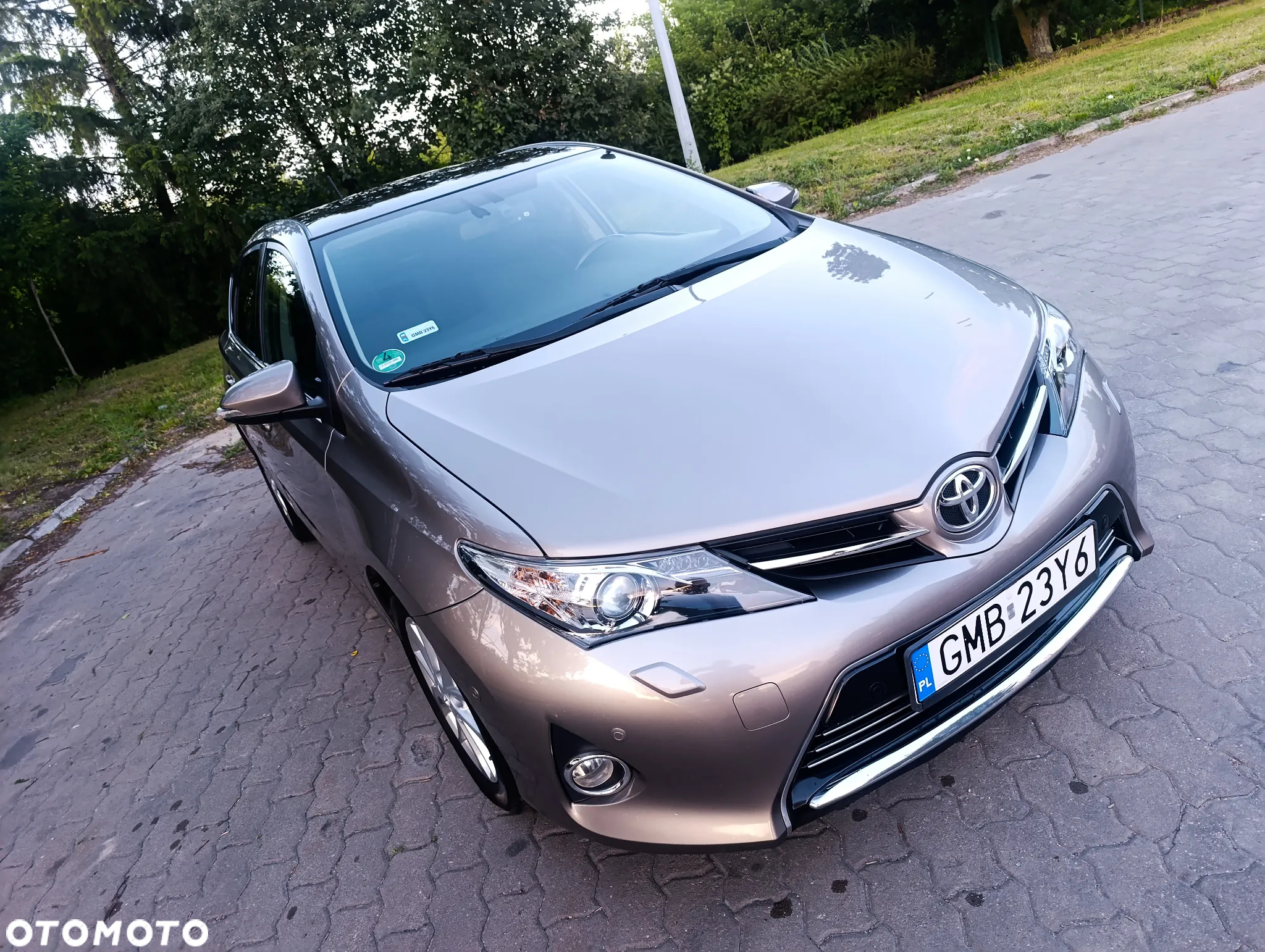 Toyota Auris 1.6 Valvematic Multidrive S Executive - 2