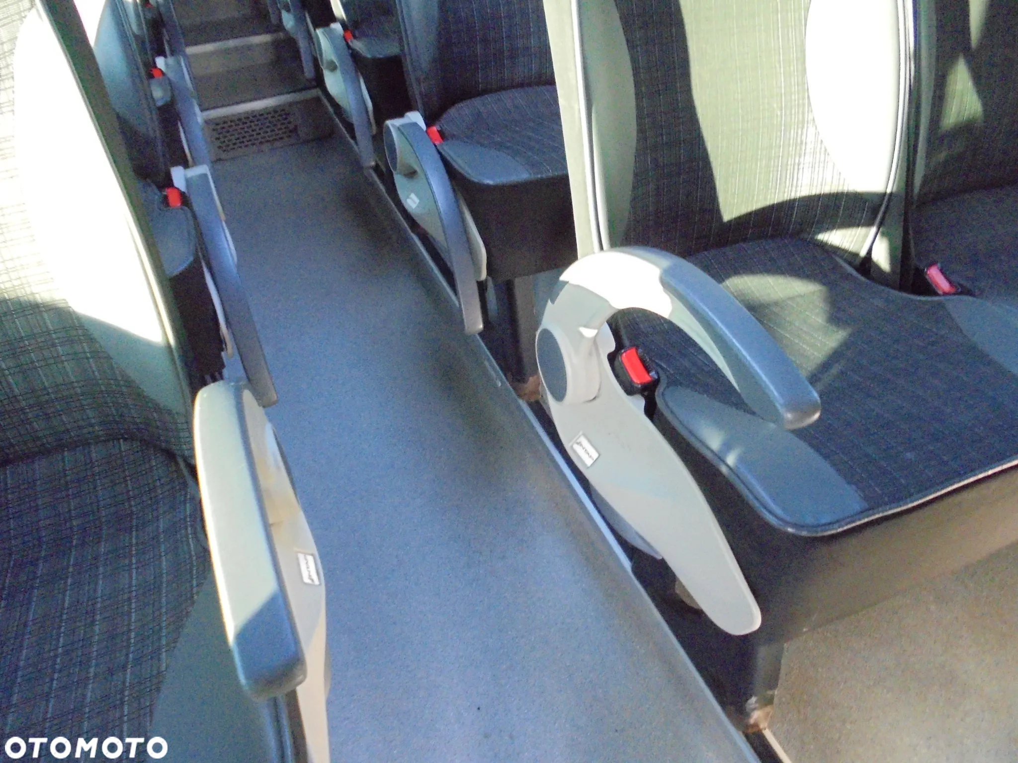 Mercedes-Benz Sprinter Mercus - 14