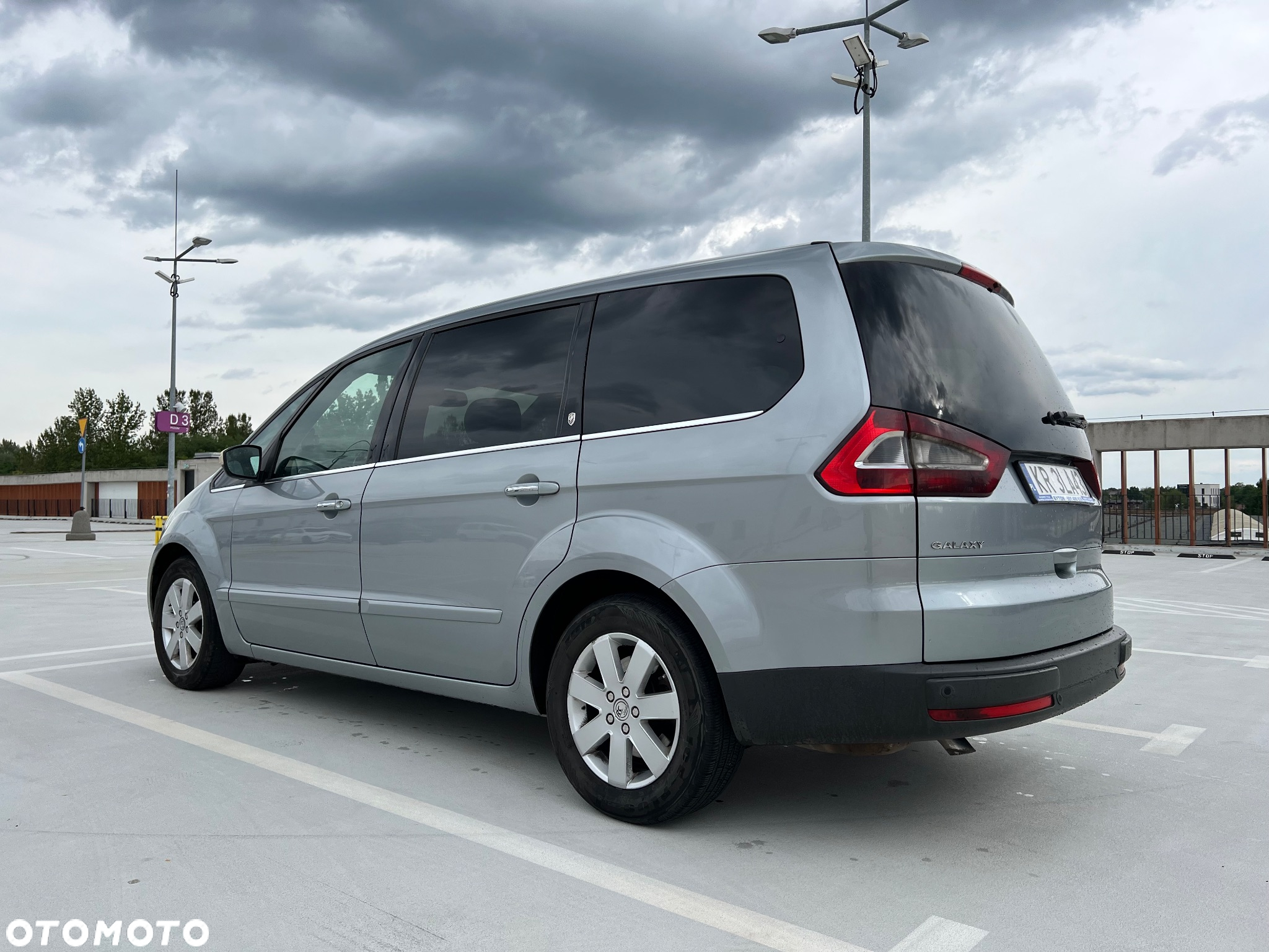 Ford Galaxy 2.0 TDCi Ghia - 7
