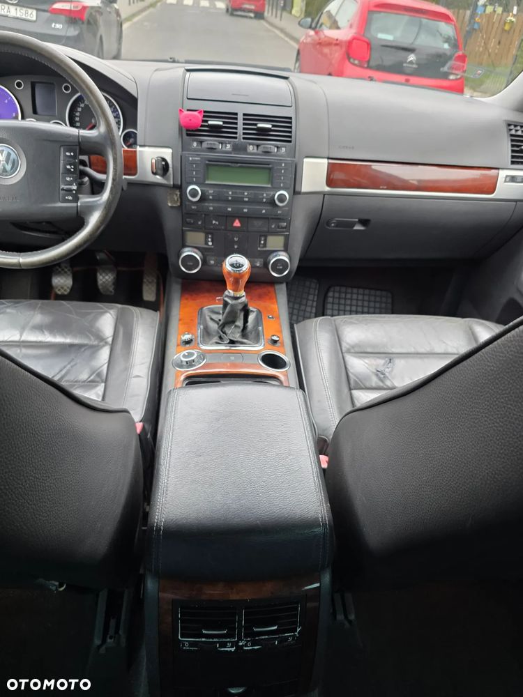 Volkswagen Touareg 2.5 R5 TDI - 14