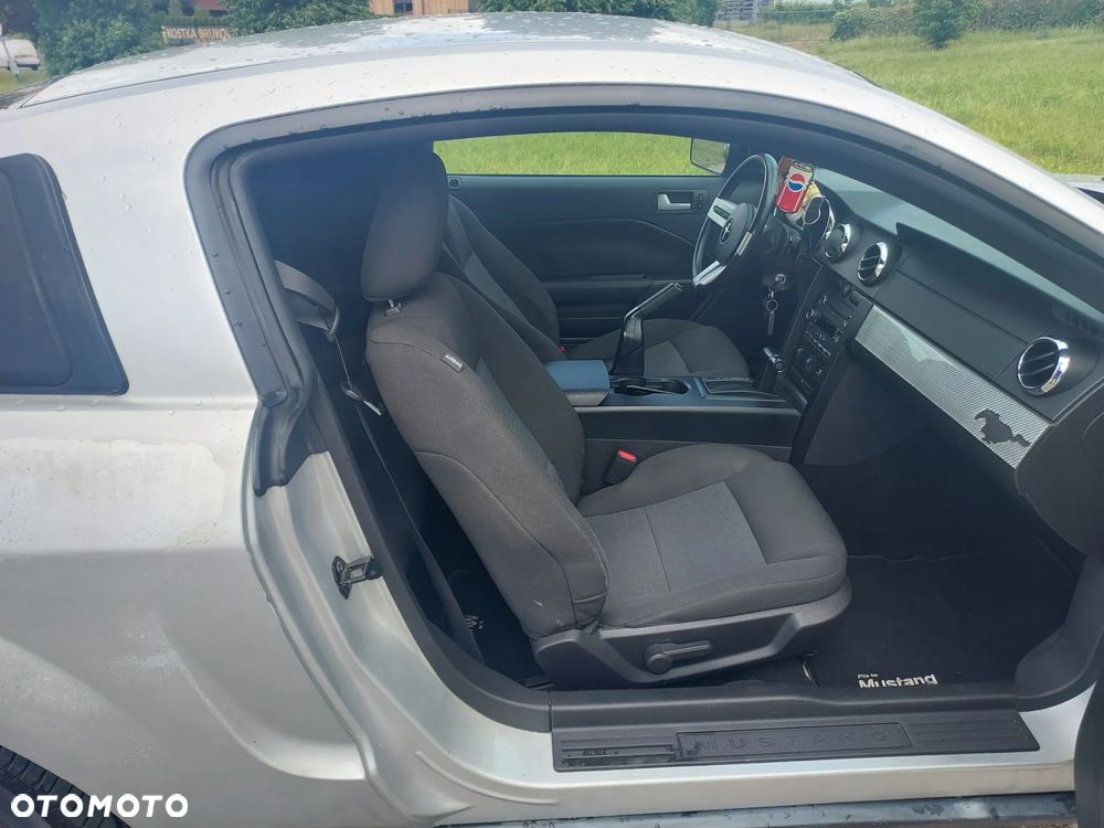 Ford Mustang 4.0 V6 - 17