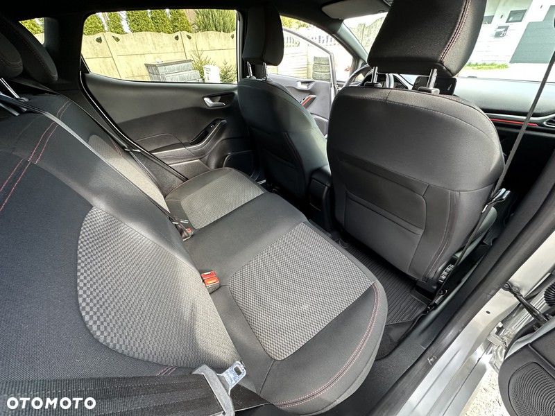 Ford Fiesta 1.0 EcoBoost STart-Stop ST-LINE - 26
