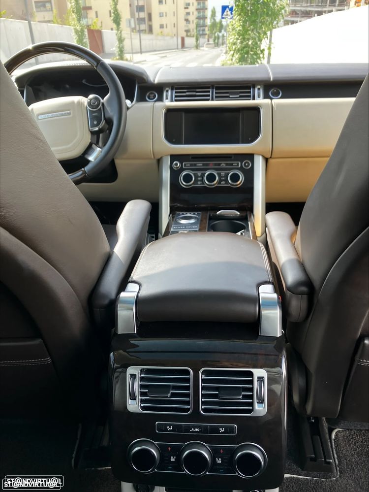 Land Rover Range Rover V8 Supercharged Autobiography - 16
