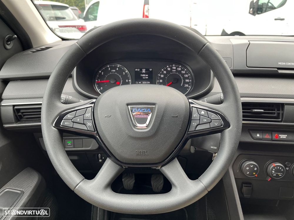 Dacia Sandero - 6