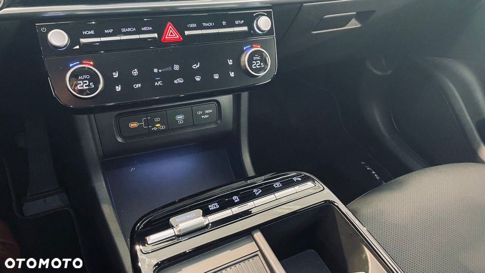 Hyundai Tucson 1.6 T-GDi Platinum 2WD DCT - 10