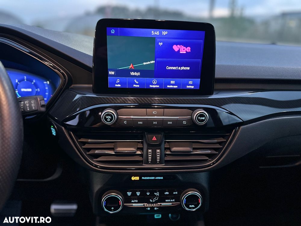 Ford Kuga 1.5 EcoBlue Aut. ST-LINE - 23