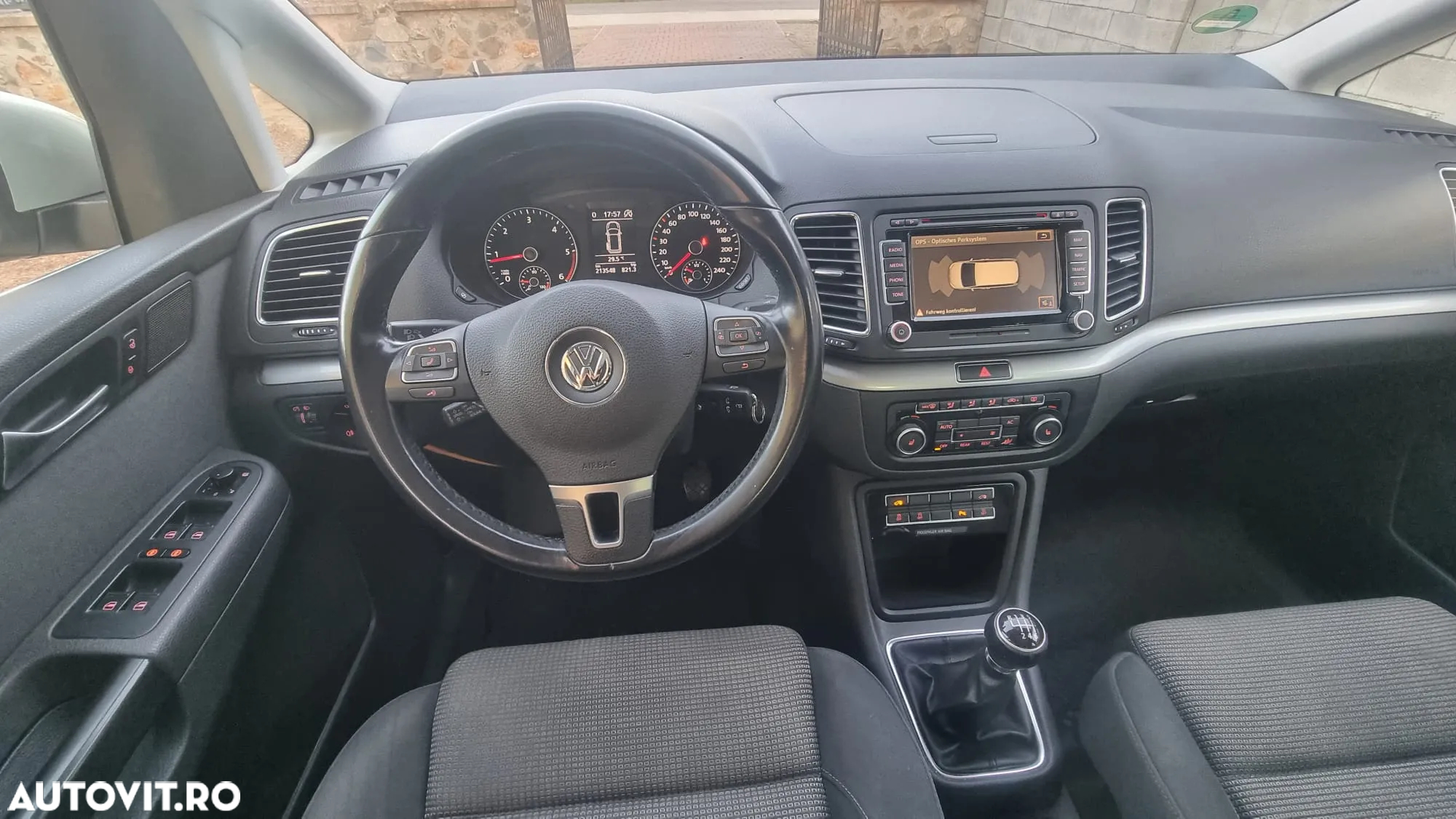 Volkswagen Sharan - 7