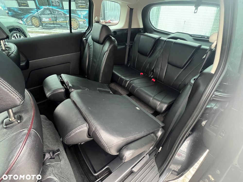 Mazda 5 2.0 Exclusive + - 17