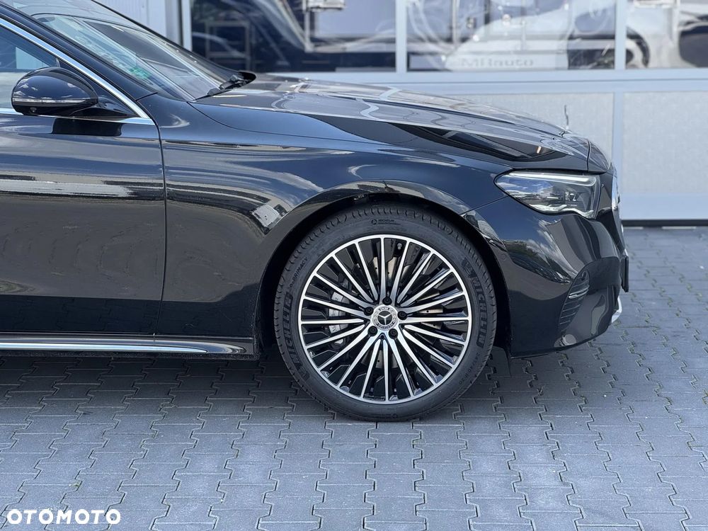 Mercedes-Benz Klasa E 300 de 4-Matic Exclusive - 8