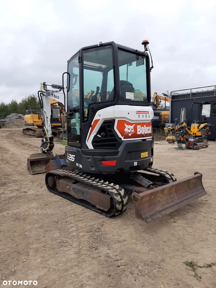 Bobcat E26 - 4