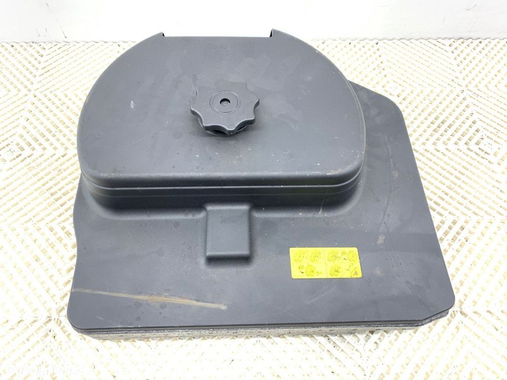 ZESTAW NARZĘDZI - 299.00 PLN - AUDI A4 B8 (8K2) 2007 - 2015 2.0 TDI 110 kW [150 KM] olej napędowy - 1