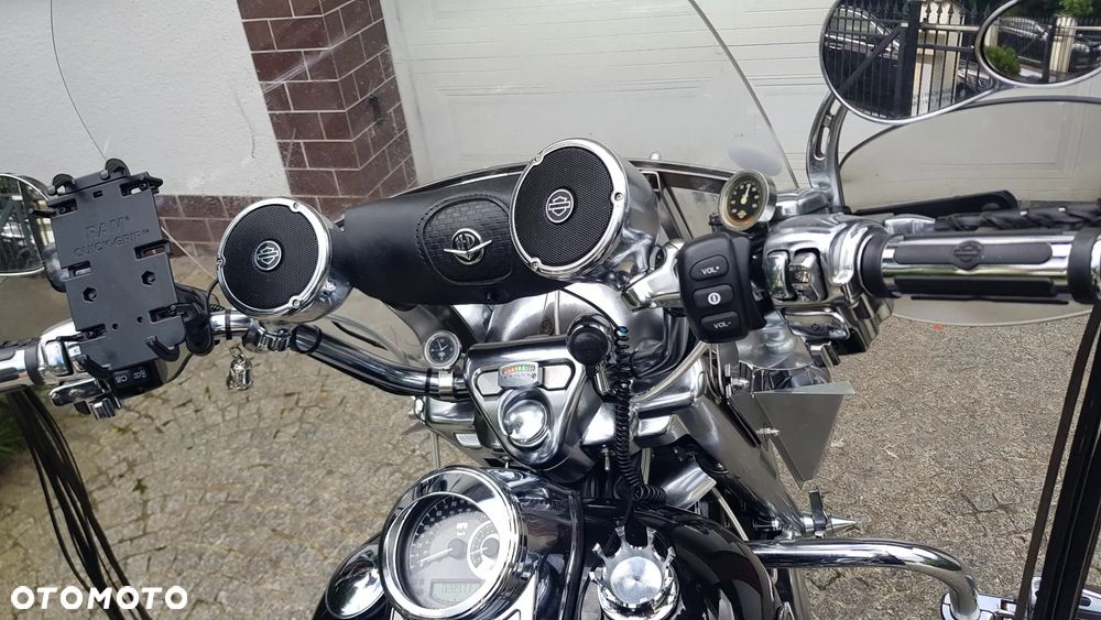Harley-Davidson Touring Road King - 31