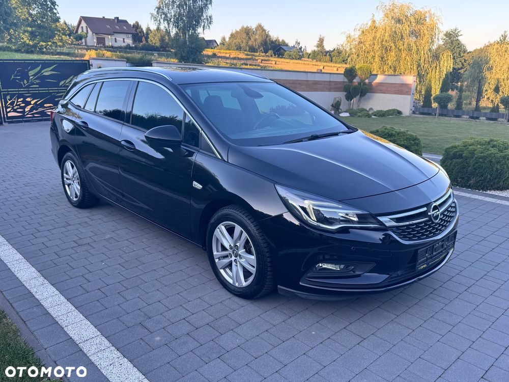 Opel Astra 1.6 CDTI Dynamic - 3