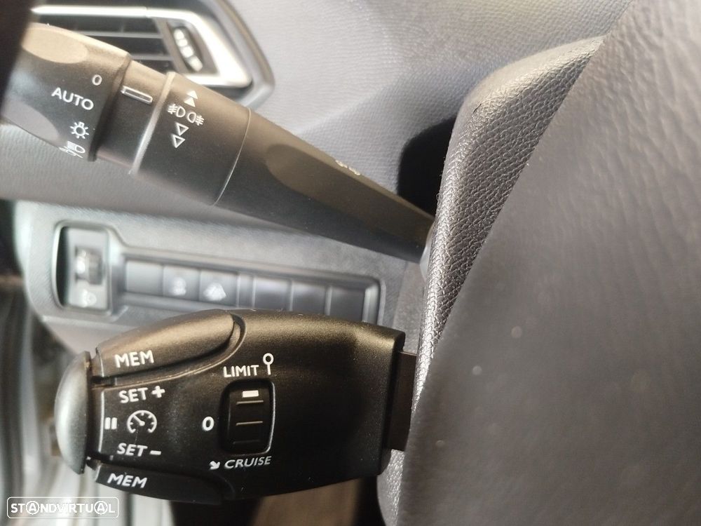 Peugeot 308 1.2 PureTech Business Line - 14