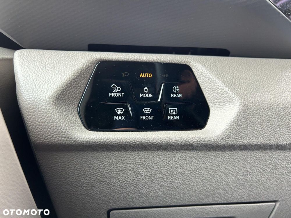 Volkswagen california Beach TOUR 5-os. 2.0TDI 150KM (dolne i górne łóżko) - 31