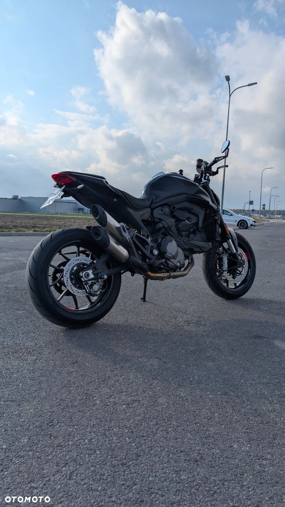 Ducati Monster - 4