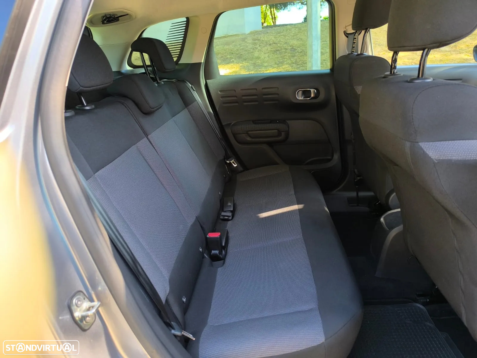 Citroën C3 Aircross 1.2 PureTech Plus - 19